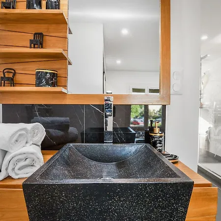 Village Naturiste R4n - Le Frenchk-iss Port Nature Apartment